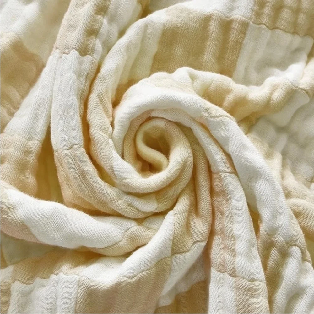 Gingham Beige + White Quilt Throw Size New Prewashed Hand Crafted Medium Check